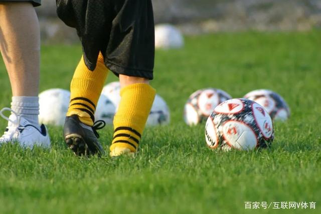 德拉富恩特：亚马尔具备成就传奇的潜质，并从容应对压力